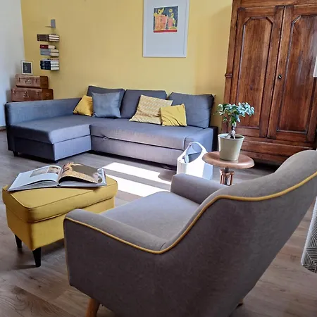 Wonderful Restaured Near The Center Apartment *