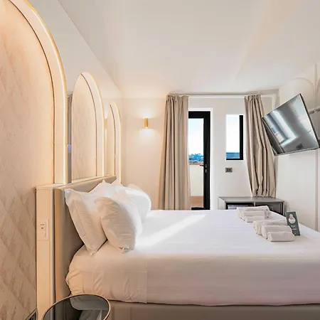 Laurus Al Duomo 4*