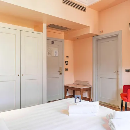 Laurus Al Duomo Hotel 4*