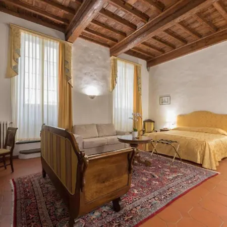 Aparthotel Numa Palazzo Haggis *