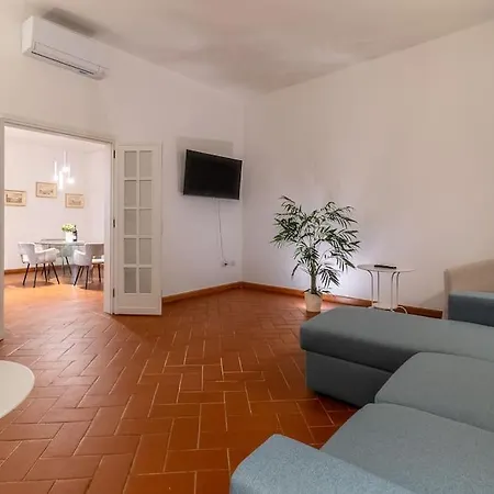 Ognissanti Palace Apartment *