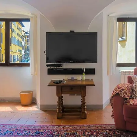Santo Spirito 2 Bedroom * Florence