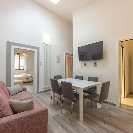 San Remigio 4 Bedrooms Apartment Florence