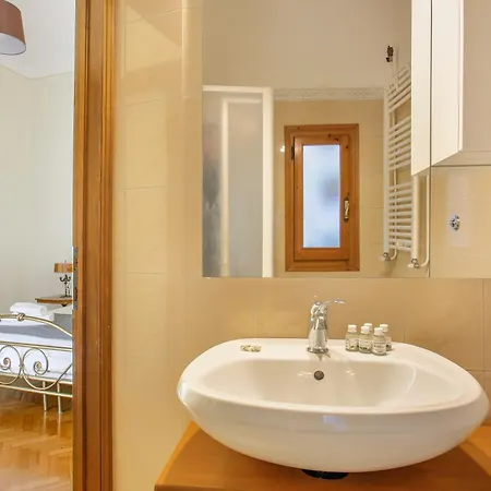 Apartment Oltrarno Tasso In *