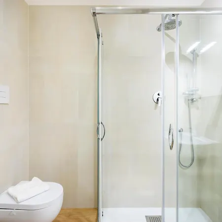 Porta Romana Modern Apartment *