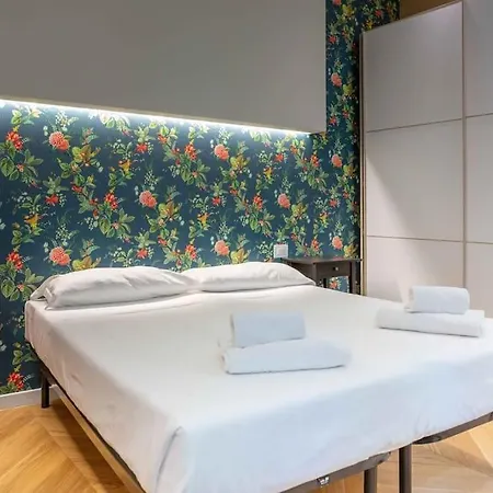 Apartment Santa Maria Novella Patio Flat *