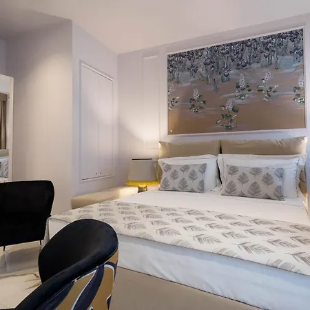 Le Cinque Lampade Apartment