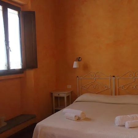 Bed & Breakfast Al Canto 2*