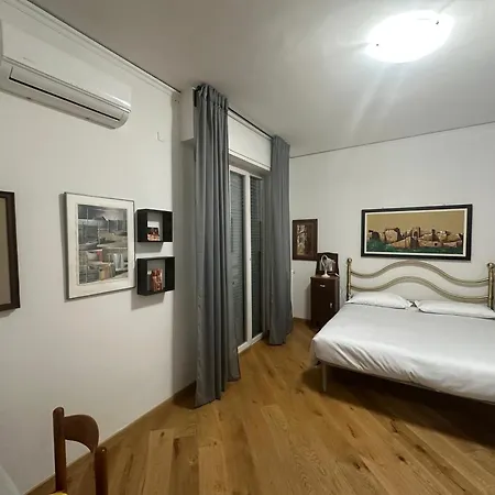 Big With Free Parking Firenze