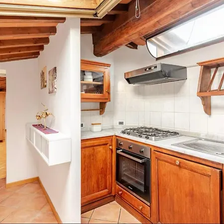 Appartement Le Charme Di Via Verdi Florence