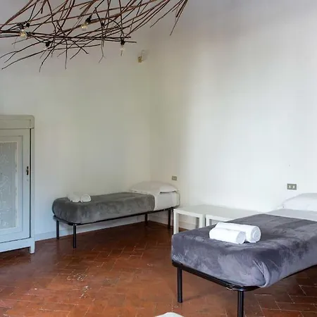 Romana 4 Bedrooms With Garden Florence
