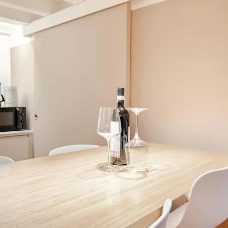 Amazing In Piazza Santa Croce Apartment Florenz