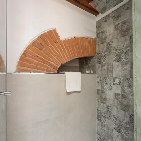 Keys Of Italy - Vigna Vecchia 24 - Cozy Mezzanine In Santa Croce Florencia