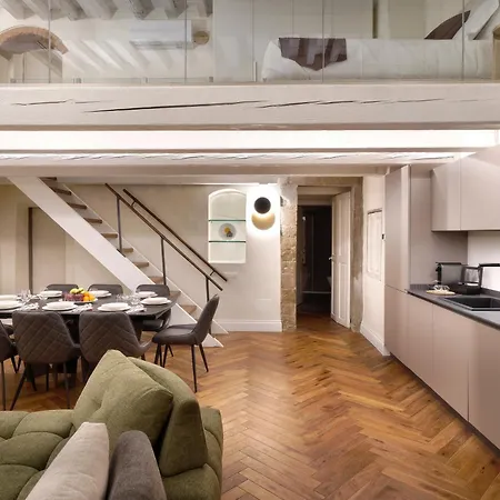 Apartment Loft Moderno Vista Centro Citta J House Florence