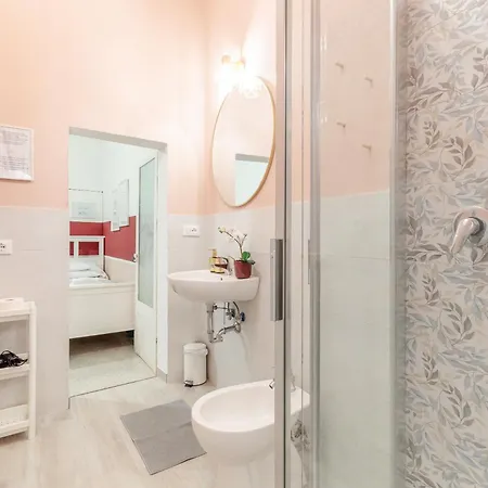 Wine Sangiovese Apartment Florence