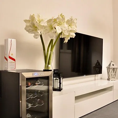 Lorenzo Luxury Apartment
