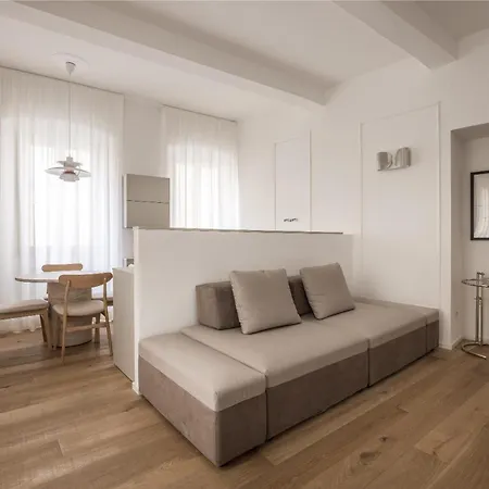Tornabuoni Place & Dream By Mmega Florence