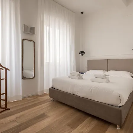Tornabuoni Place & Dream By Mmega *