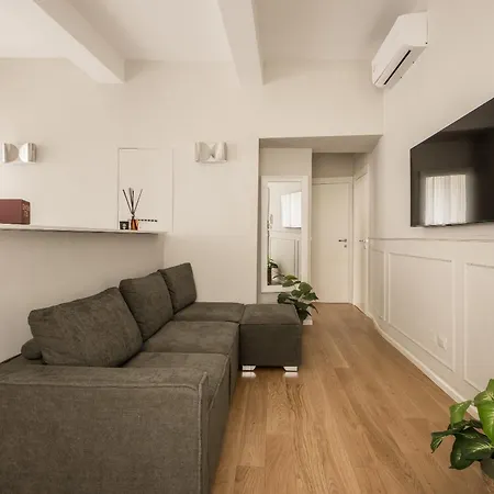 Tornabuoni Place & Dream By Mmega * Florence