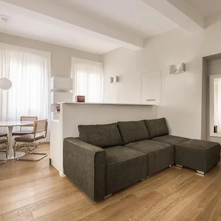 Tornabuoni Place & Dream By Mmega Apartment