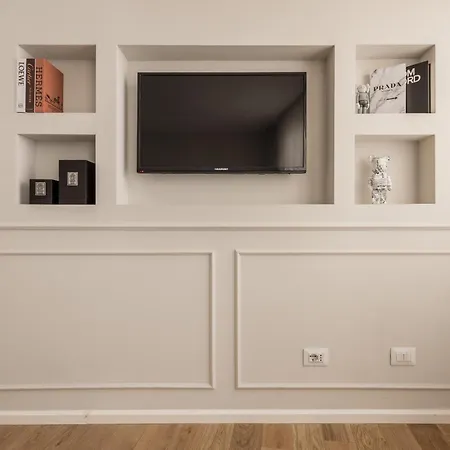 Tornabuoni Place & Dream By Mmega Apartment
