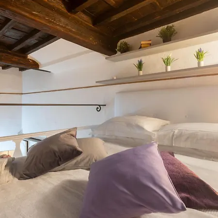 Apartment Charm Flat In Center *