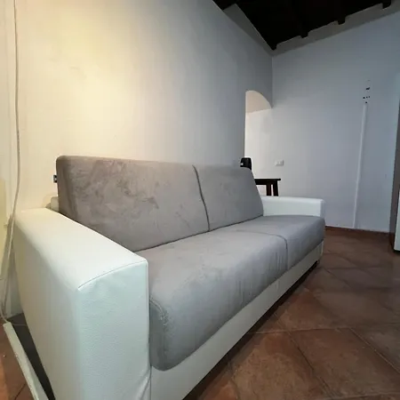 Апартаменты The Love's Nest In Wi-fi , Air Conditioning