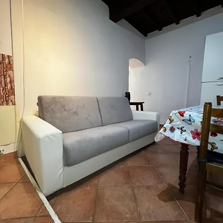 The Love's Nest In Wi-fi , Air Conditioning Апартаменты *