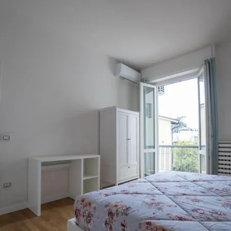 La Via Di Casa Флоренция
