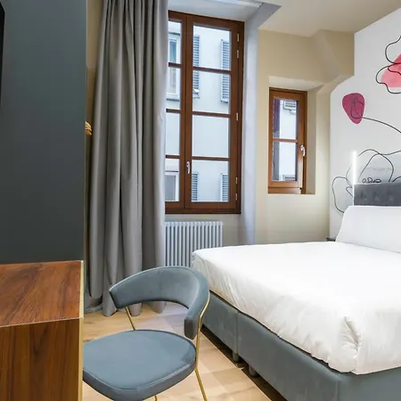 Adamas Hotel 3*