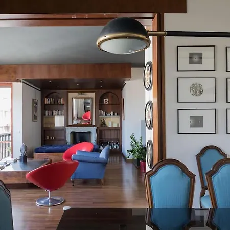 Apartment Luxury Flat - Enzo Ferrari's Ex Lover Apt