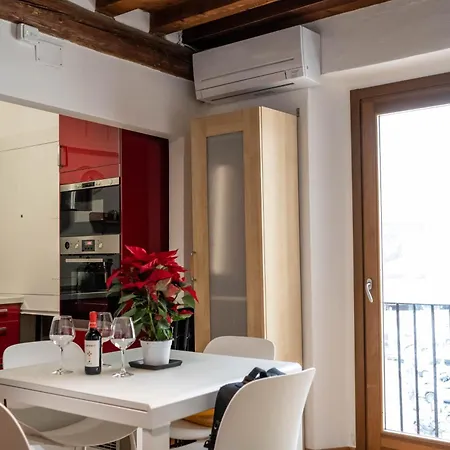 Apartment In The Heart Of Florenz