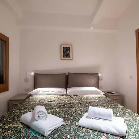 In The Heart Of Apartment Florenz