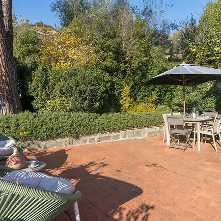 Private Jacuzzi - Bellosguardo In Historic Center *