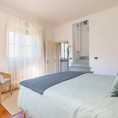 Private Jacuzzi - Bellosguardo In Historic Center Villa *