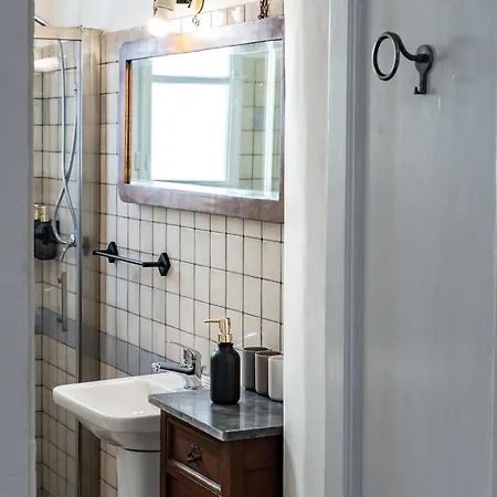Apartment Sant'antonino Cozy Corner *