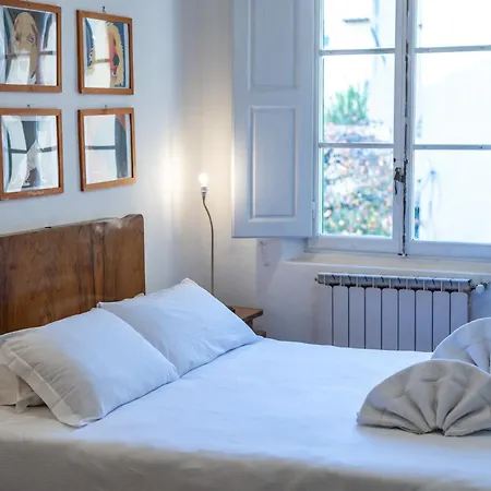 Apartment Sant'antonino Cozy Corner
