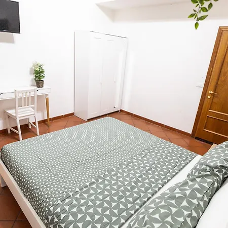 San Lorenzo Guest house *