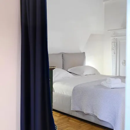Apartment Enchanting With Patio, Lungarno