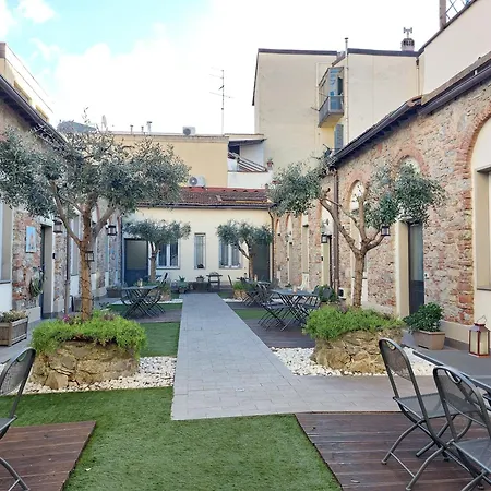 Palmini Apartment