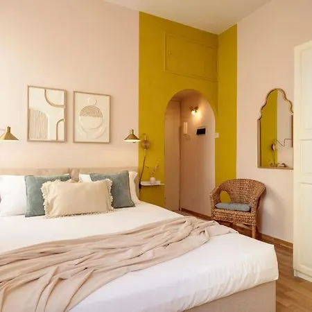 Apartment Barbadori Number Seven