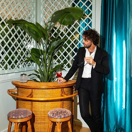Mate Collection Isabella, Φλωρεντία