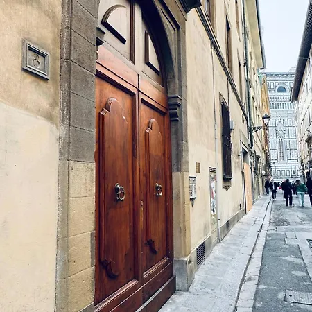 Duomo - Recently Renewed Apartment *