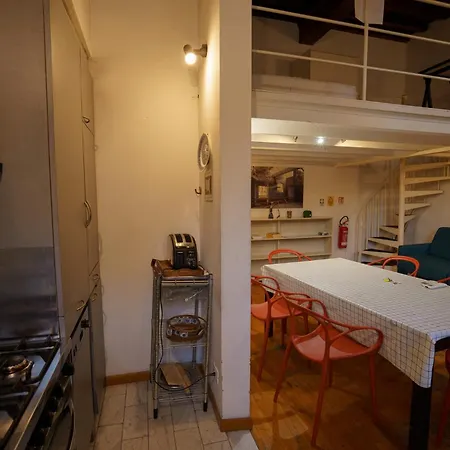 Lovely & Quite One Bedroom Near Piazza Santo Spirito Apartment