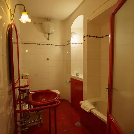 Apartment Lovely & Quite One Bedroom Near Piazza Santo Spirito Florence