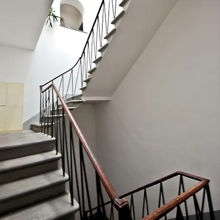 Apartment Pandolfini Street