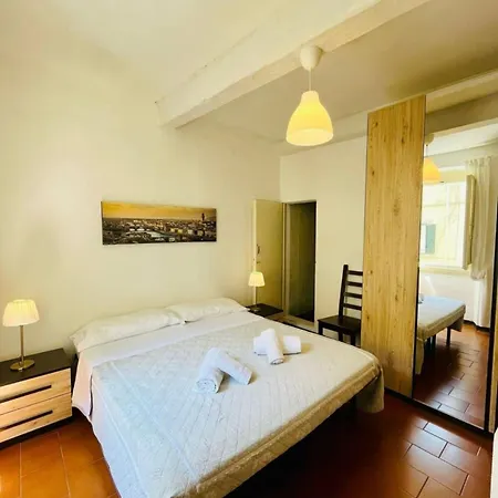 Leone Hotel apartamentowy *