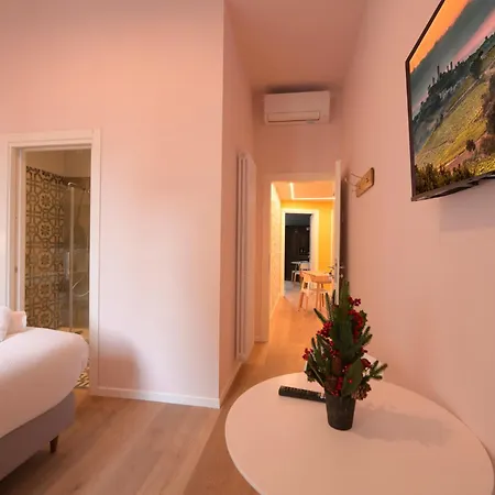 Magnolia Bed & Breakfast *