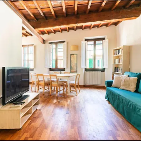 Via Dei Pilastri, 44 - Charming And Cozy In Historic Cente Apartment Florence