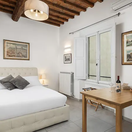 Roped Guest house Florence
